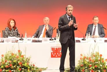 Sparkasse-Aktionäre genehmigen Bilanz 2015 und bestellen Verwaltungs- und Aufsichtsrat