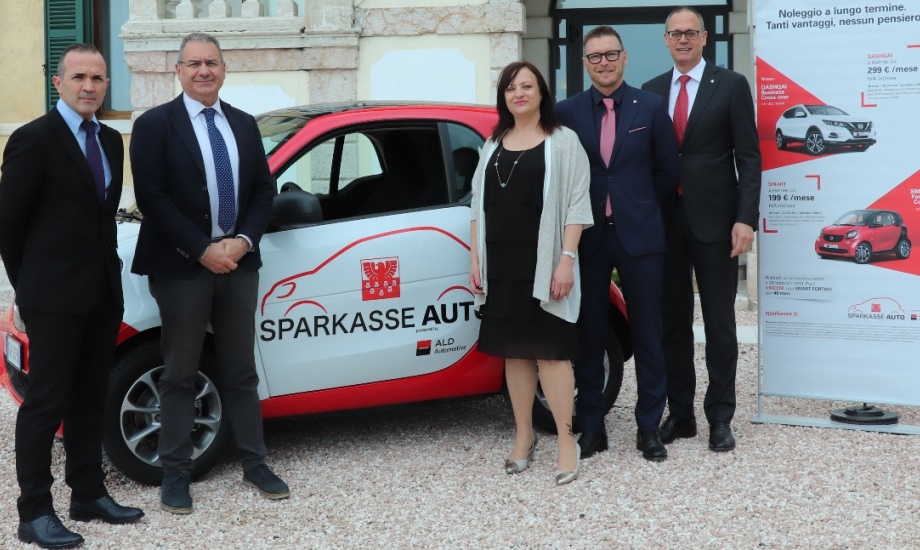 Preis „Sparkasse Auto” geht an Andreina Cicheri