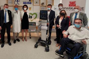 Conclusasi con successo l’azione di beneficenza di Sparkasse e Aisla a favore degli ammalati di SLA: 35.000 euro per un in...