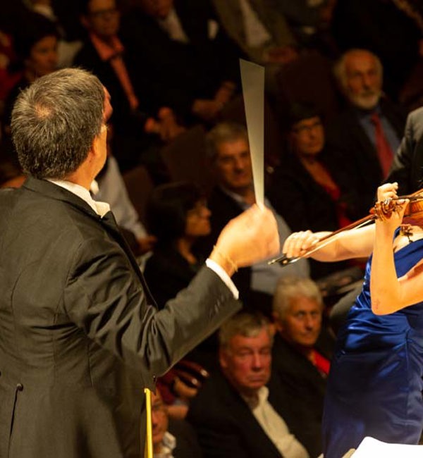 Lisa_Batiashvili_Alan_Gilbert_2018_suedtirol_festival_c_Damian_Pertoll.jpg
