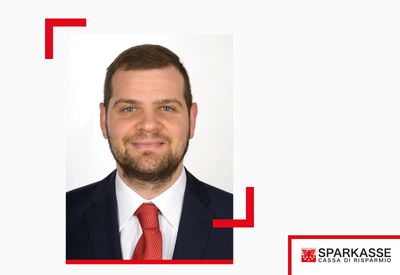 Florian Hell ist neuer Direktor der Sparkasse-Filiale in der Industriezone Bozen