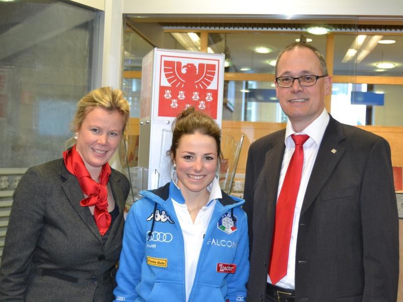 Sparkasse gratuliert Irene Lardschneider