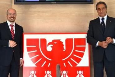 Verstärkung der Führungsmannschaft
