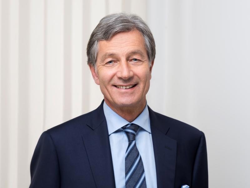 Südtiroler Sparkasse: „Wichtige Anerkennungen für Präsident Gerhard Brandstätter“