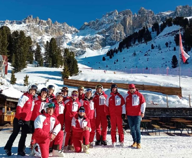 Europäische Bank-Skimeisterschaften: Sparkasse am Podium