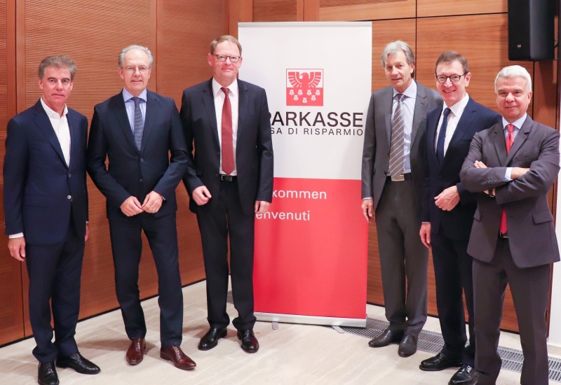 Südtiroler Sparkasse und Sparkassen aus Baden-Württemberg arbeiten zukünftig enger zusammen